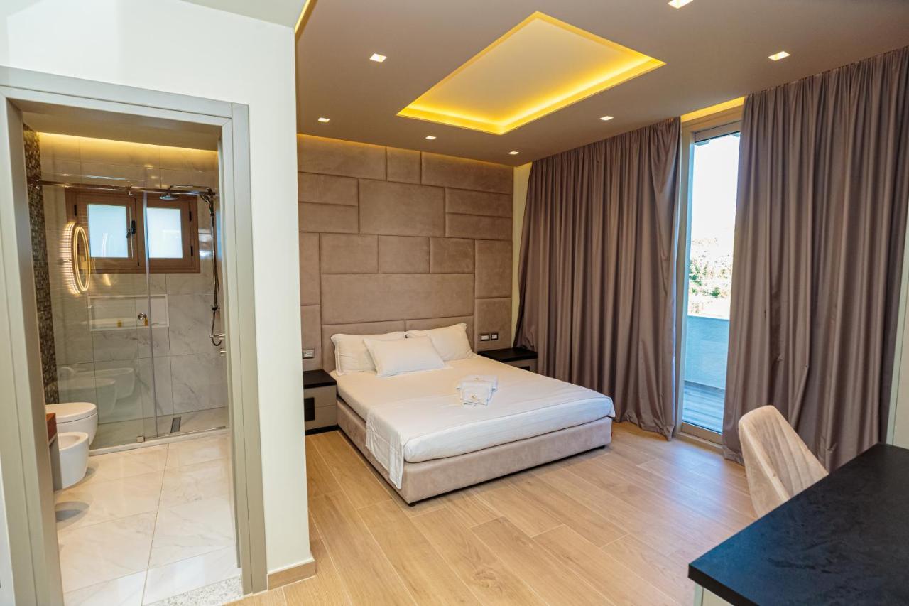 Vogue Boutique Hotel Vlore Ngoại thất bức ảnh